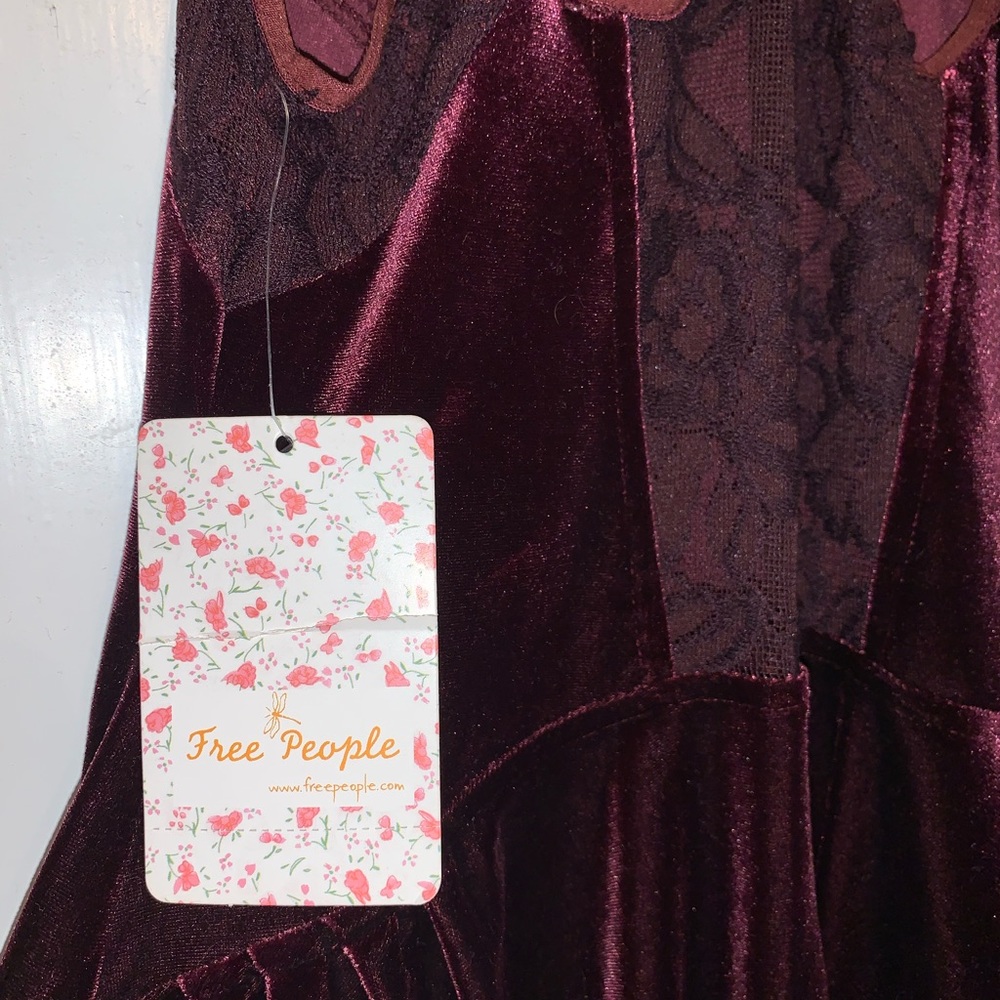 Free People Intimately Nightshade Velvet & Lace Halter Dress In Deep Cherry-NWT! - Picture 10 of 16